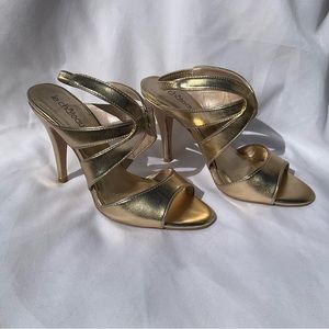 BUNDLE - Le Chateau - Gold metallic 4” Heels - Size 7